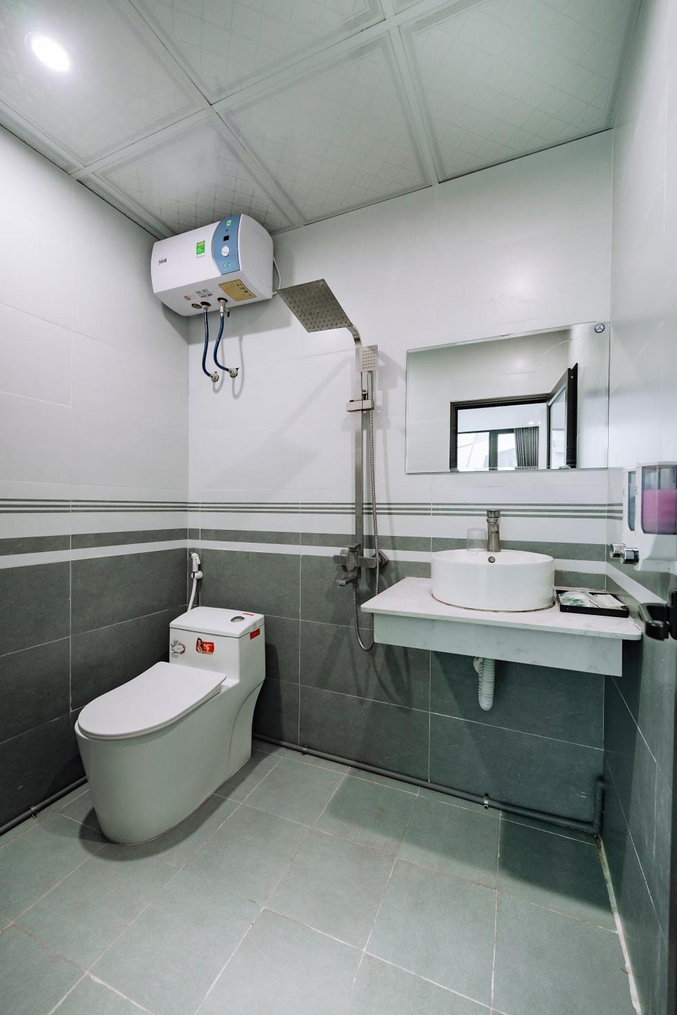 Cat Ba Friendly Hotel Chan Chau Exterior photo